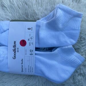 Goodfellow & Co White Quarter Socks
